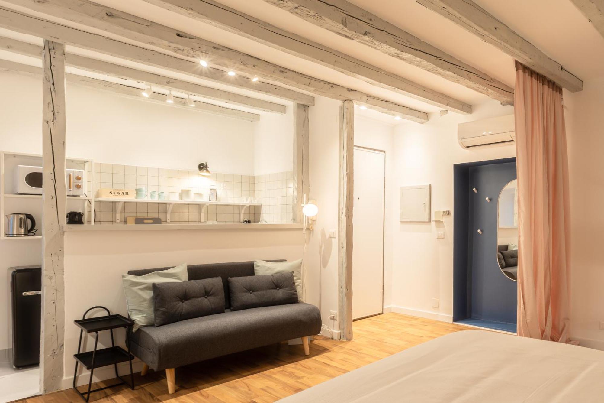 Apartamento Piazza Unita D'italia - Jr Con Ac - Wi Fi - Park Convenzionato